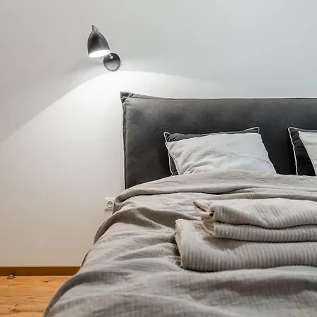 Appartement Domillion 1bdr Lovely With Parking &lift B9a4