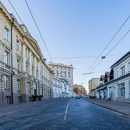 Domillion 1bdr Lovely With Parking &lift B9a4